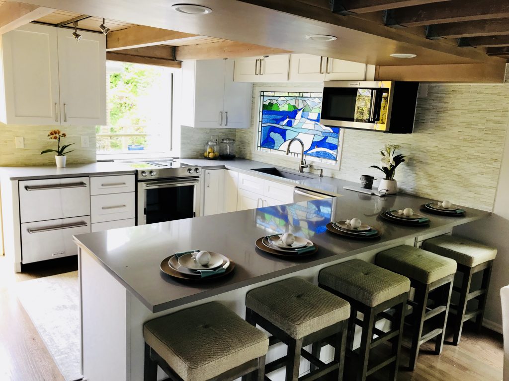 Home Kitchen Cabinets in Medina