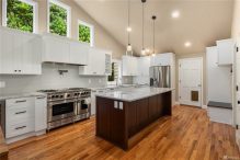 Redmond General Contractor Services Ideas: Comparing Choices Around budget reviews, built-in storage and cabinet-order cabinet choices Kitchen Kirkland for Kirkland Kitchen Remodeling, focused on storage planning