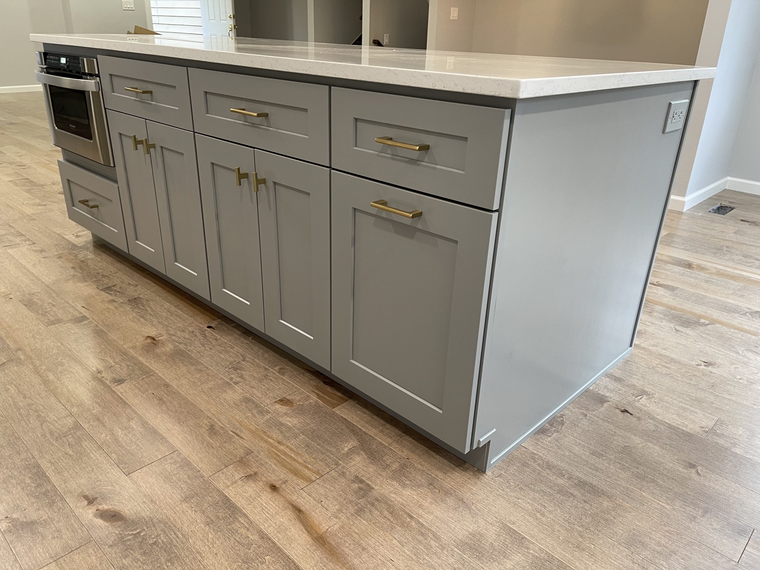 Modern Kitchen Cabinet Made Home for Medina Kitchen Remodeling, focused on cabinet layout