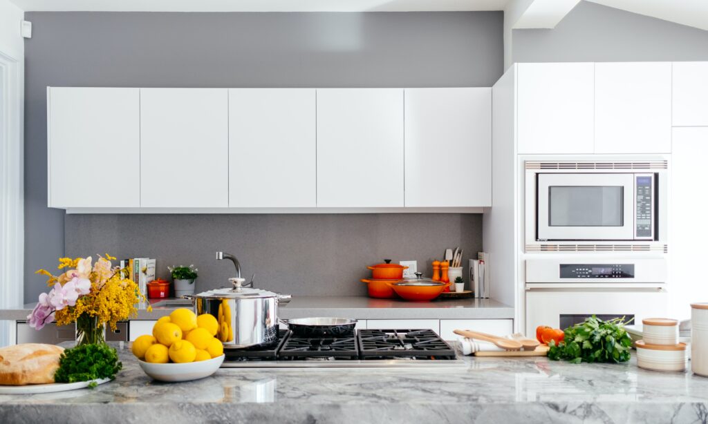 An image describing kitchen remodel
