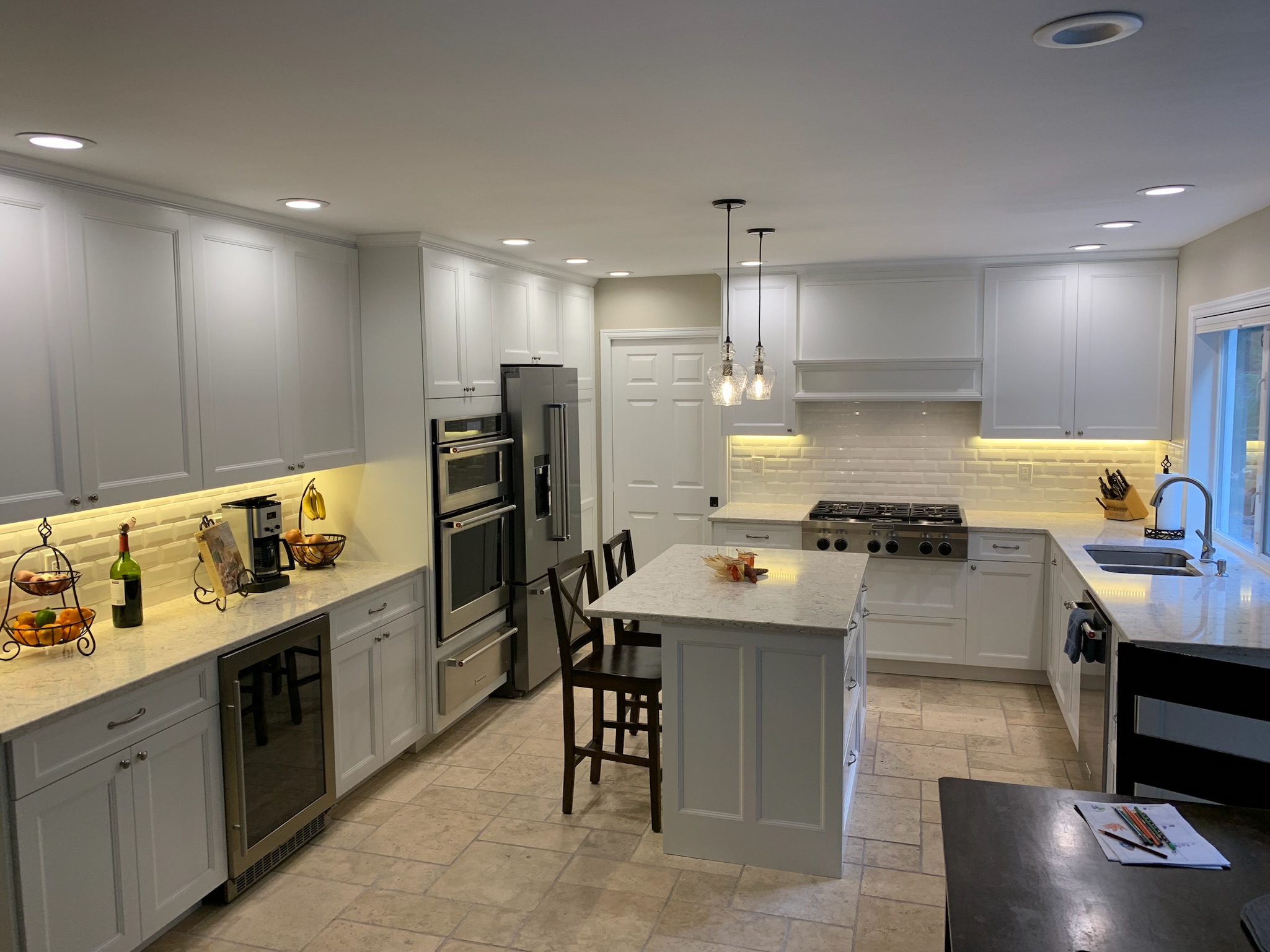 Kitchen Bellevue — Bellevue Kitchen — craft view Kitchen Bellevue for Bellevue Kitchen Remodeling, focused on surface, alternate angle