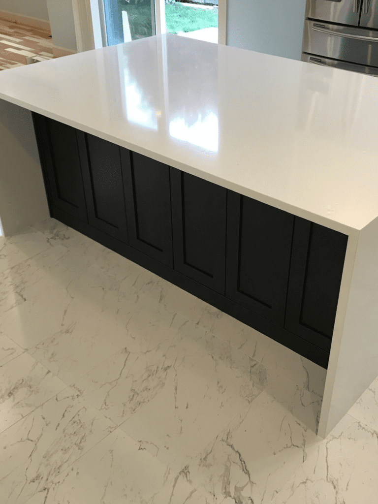 Sammamish General Contractor Services Ideas: Comparing Choices Around subcontractor timing, foundation edges and punch-list lighting needs Remodeling Contractor Sammamish