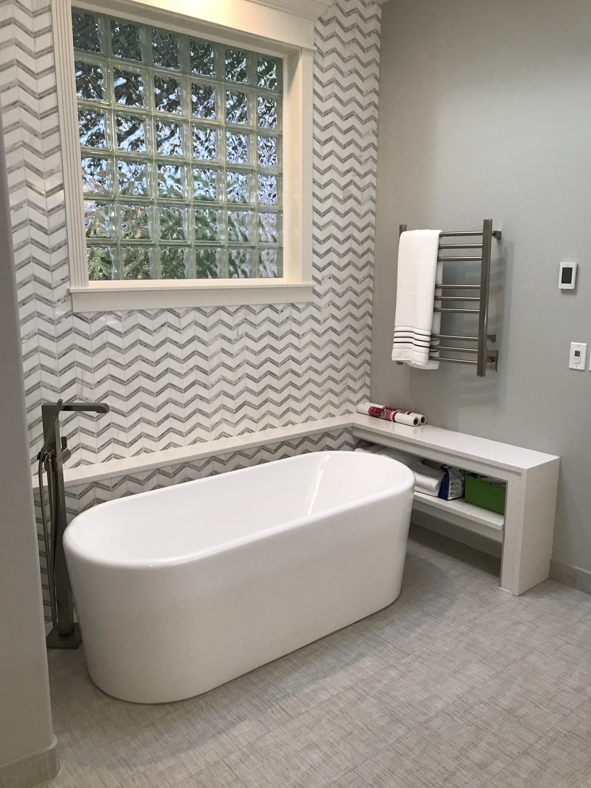 Bathroom Bellevue — Bellevue Bathroom — site-specific example Bathroom Bellevue for Bellevue Bathroom Remodeling, focused on tile transitions