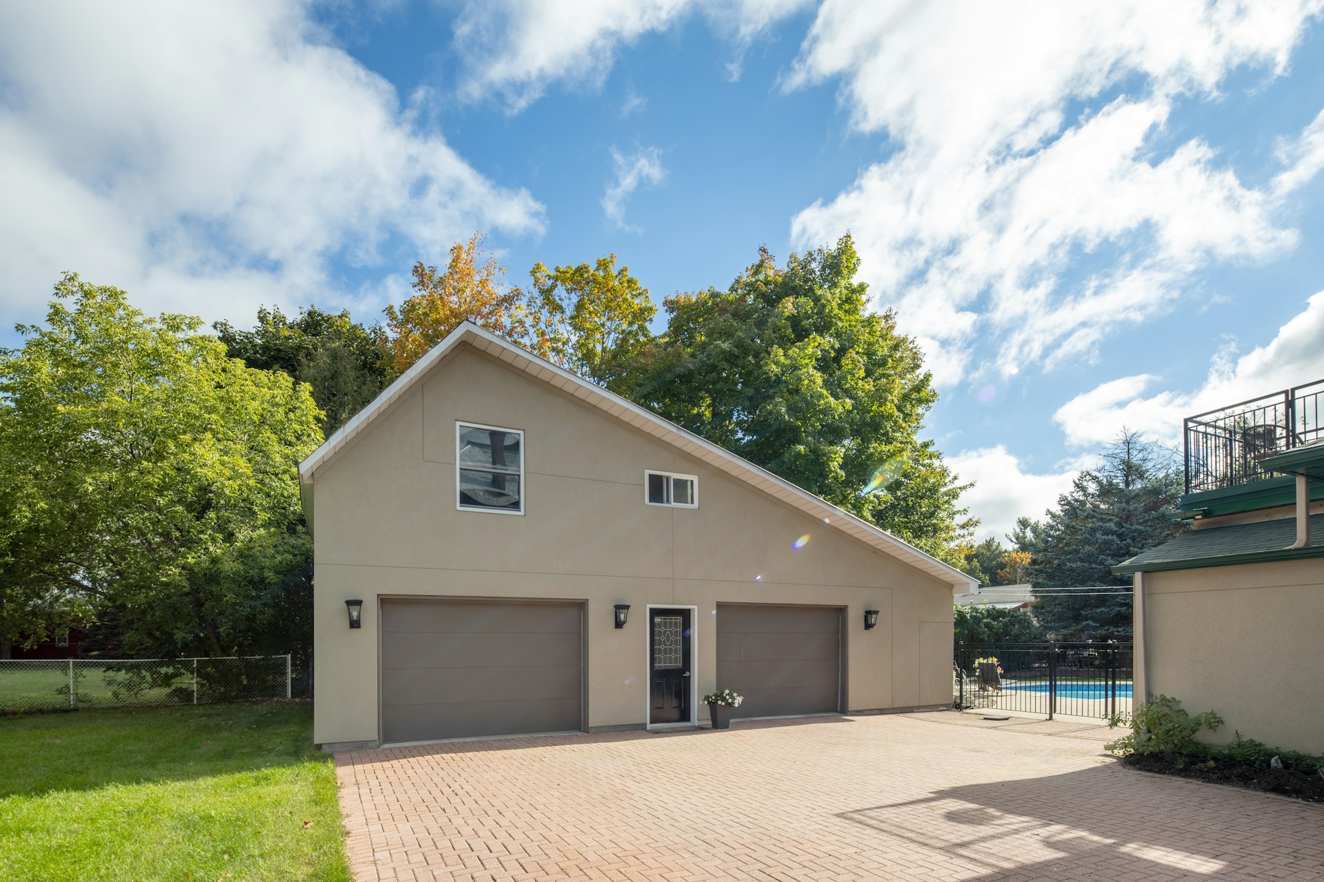 Newcastle Home Addition & ADU Builder — Sammamish ADU Construction Newcastle Home Addition & ADU Builder for Sammamish ADU Construction, focused on site access