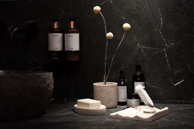 Sammamish Bathroom for Renton Bathroom Remodeling, focused on surface maintenance
