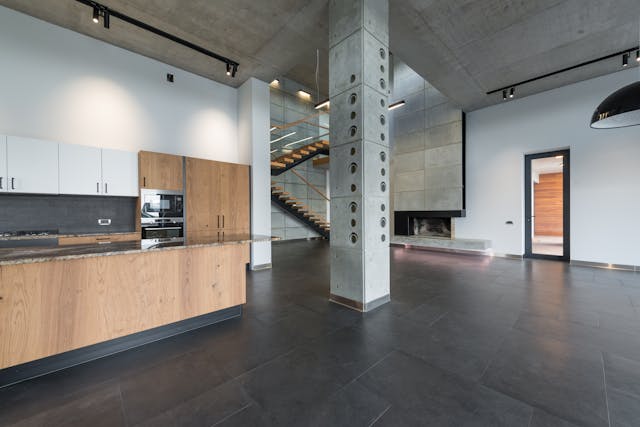 Flooring in Luxury Kitchens