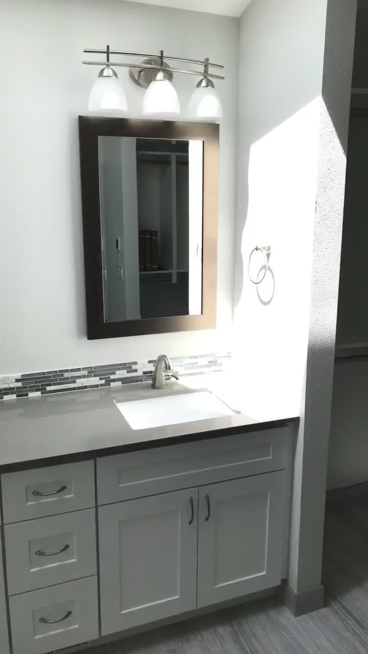 custom-cabinets-dressing-contractor-bellevue-2