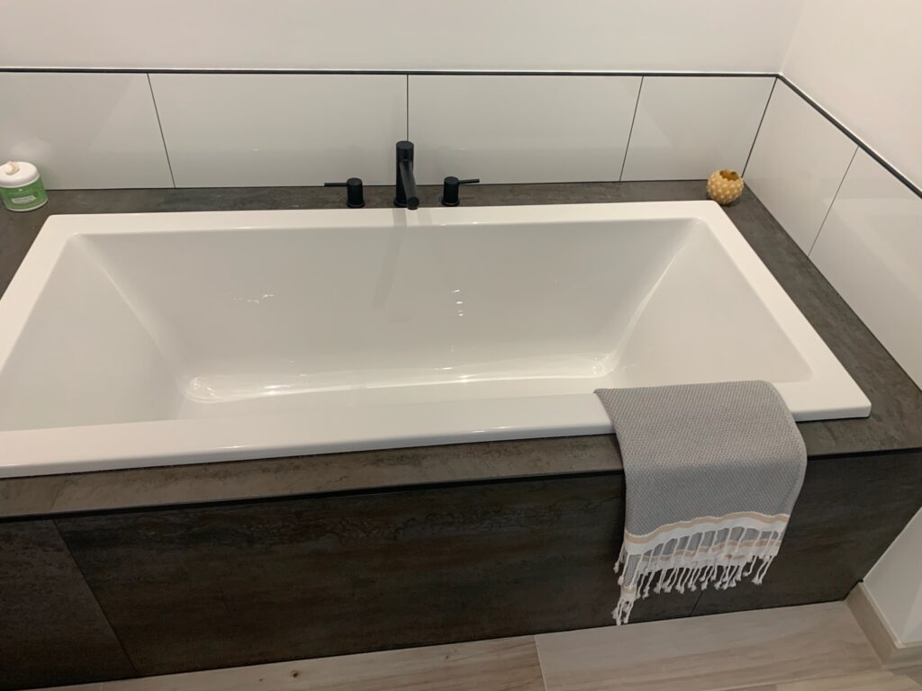 custom-luxury-remodeling-bathroom-bellevue-4